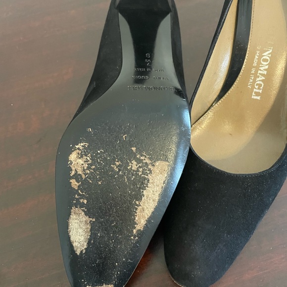 Bruno Magli Women’s Suede Pump Heels Denky - Picture 8 of 9